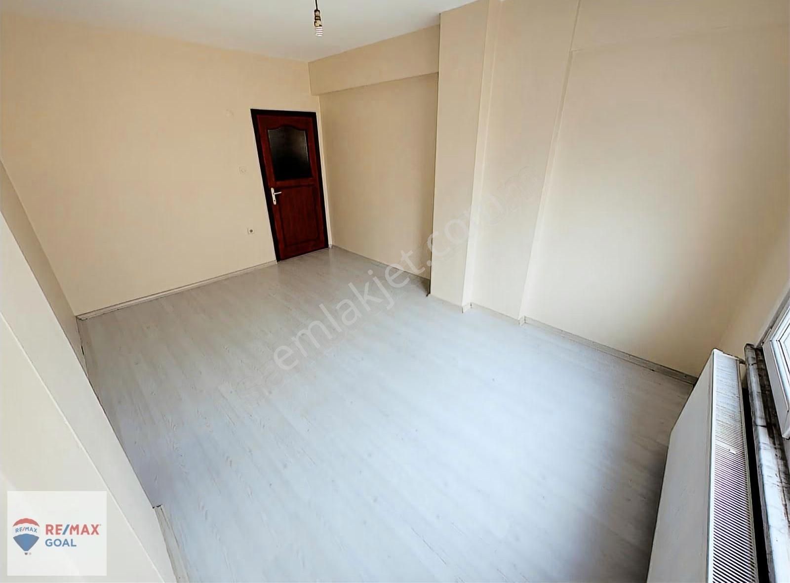 Üniversite Ve Metroya Yürüme Mesafesinde Genış 2+1 Kiralık Daire - Görsel 4