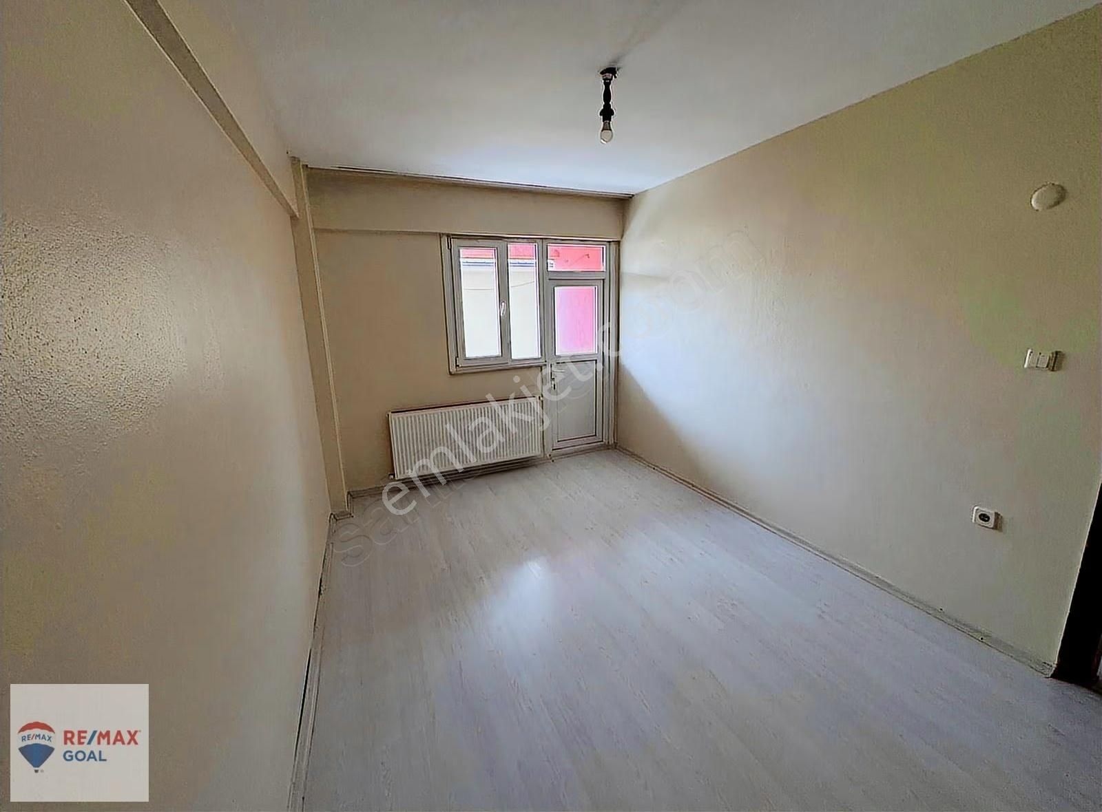 Üniversite Ve Metroya Yürüme Mesafesinde Genış 2+1 Kiralık Daire - Görsel 16
