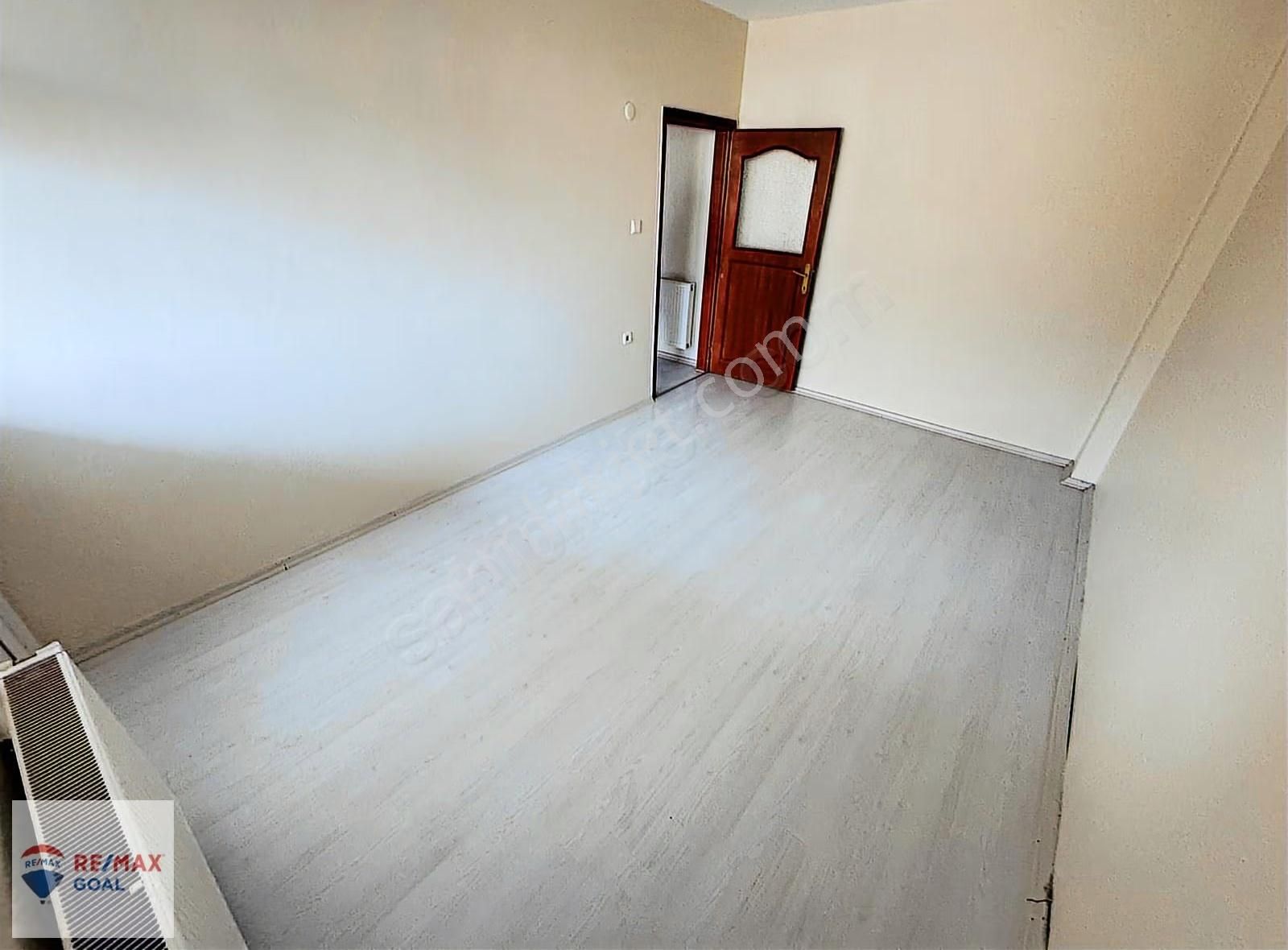 Üniversite Ve Metroya Yürüme Mesafesinde Genış 2+1 Kiralık Daire - Görsel 17