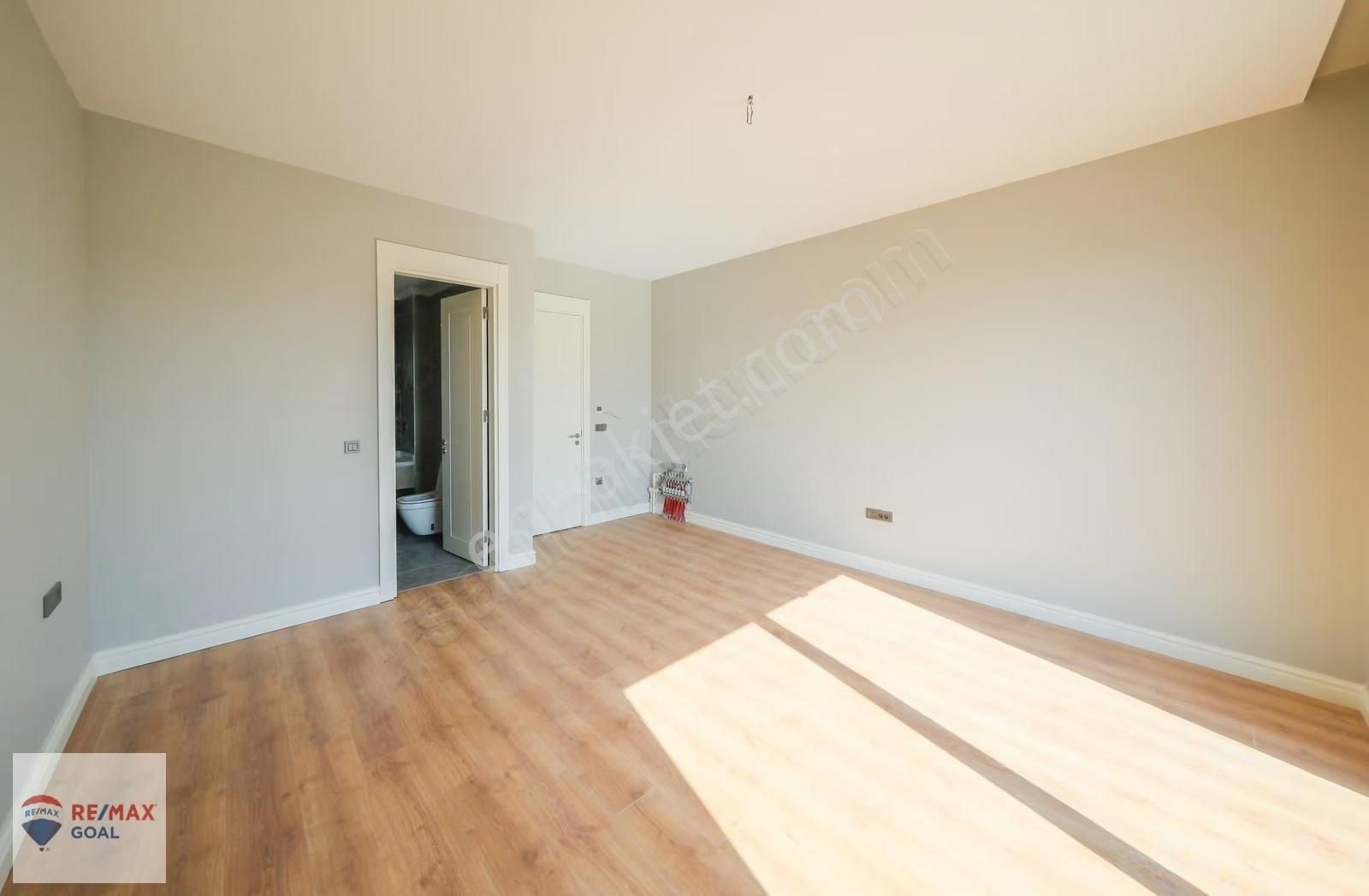 Remax Şirvan'dan Akasya Country'de 6+2 Luxury Villa - Görsel 2