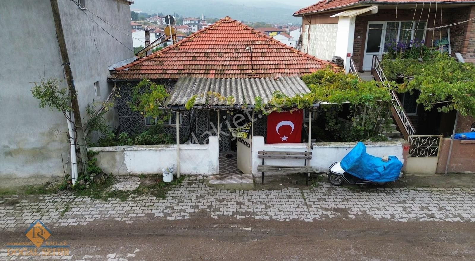Doğal Şehir Emlaktan Çavdaroğlu Mahallesinde Satılık Müstakil Ev - Görsel 3