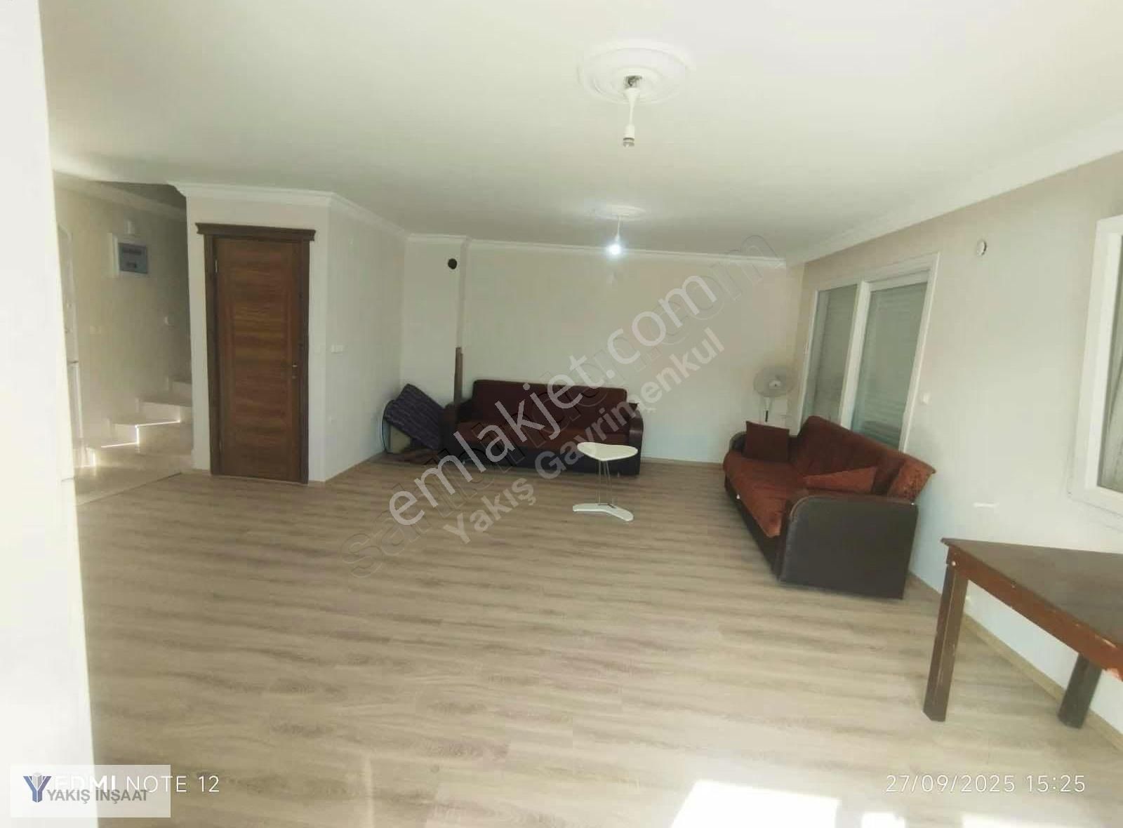 Çandarlı'da Denize Yakın Satılık Triplex Villa - Görsel 17