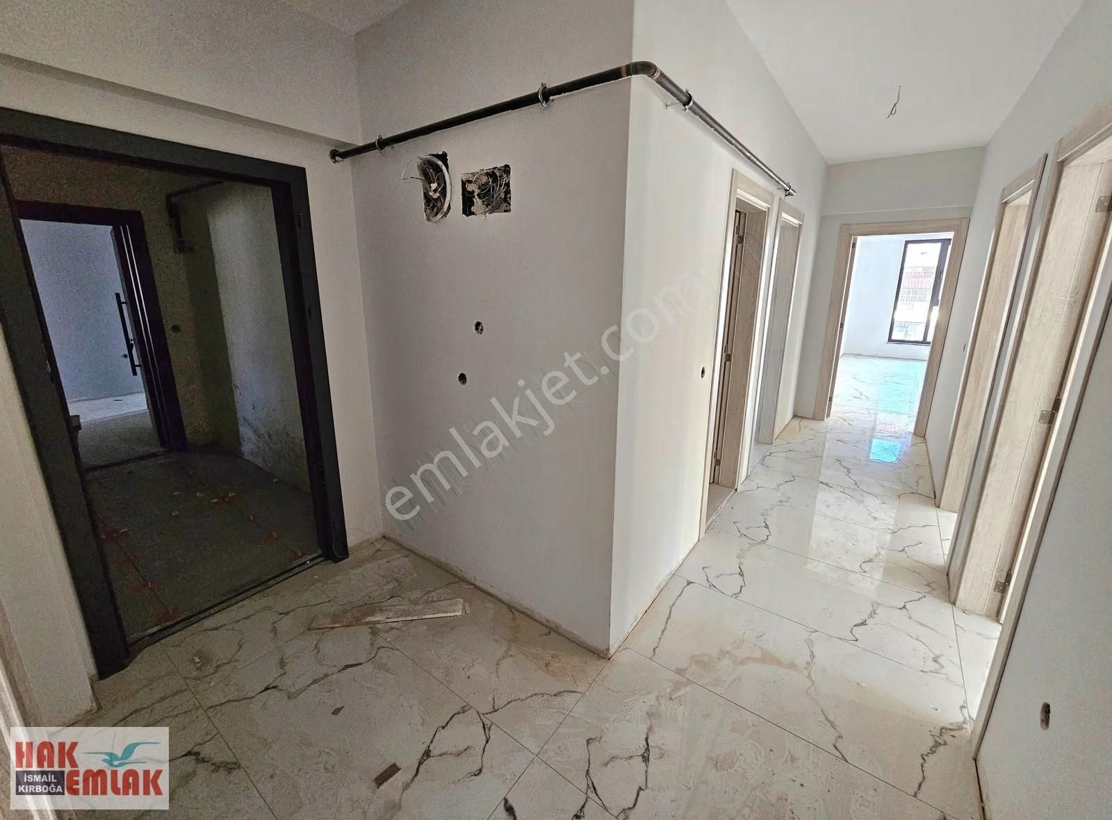 Hak Emlak'tan Koçyazı Mahallesinde Satılık 3+1 Geniş Daire - Görsel 23