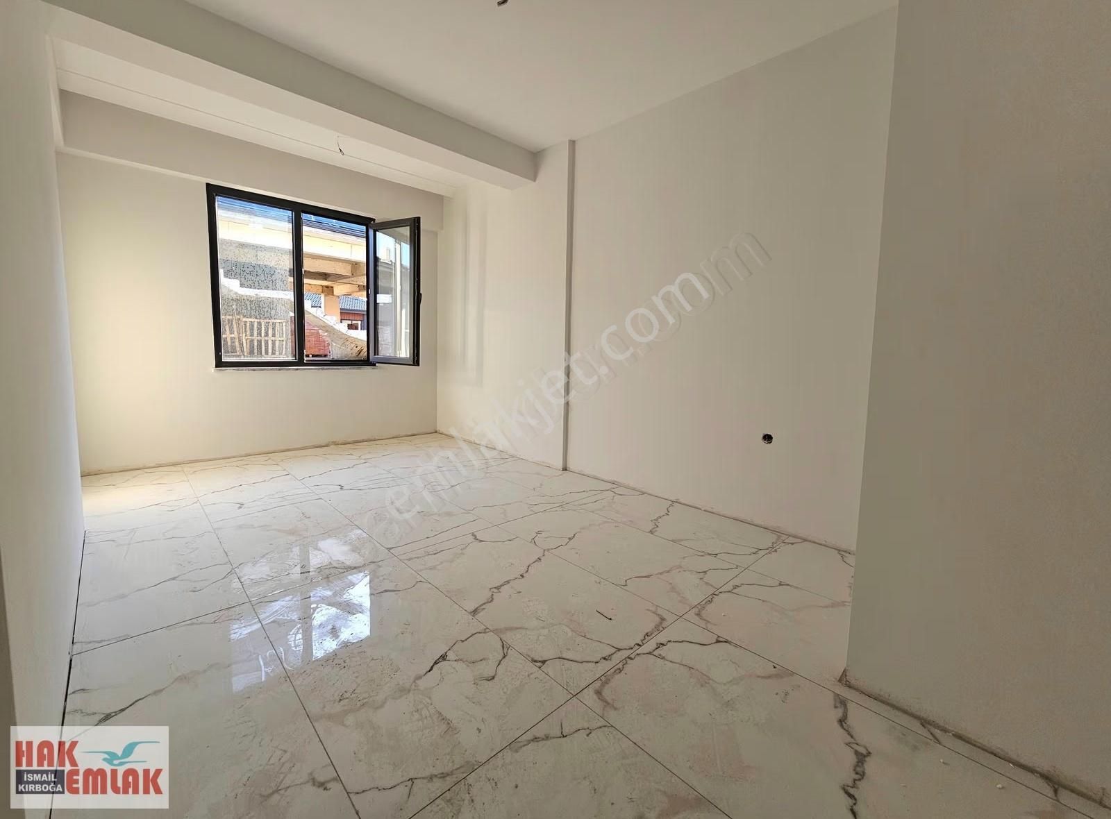 Hak Emlak'tan Koçyazı Mahallesinde Satılık 3+1 Geniş Daire - Görsel 24