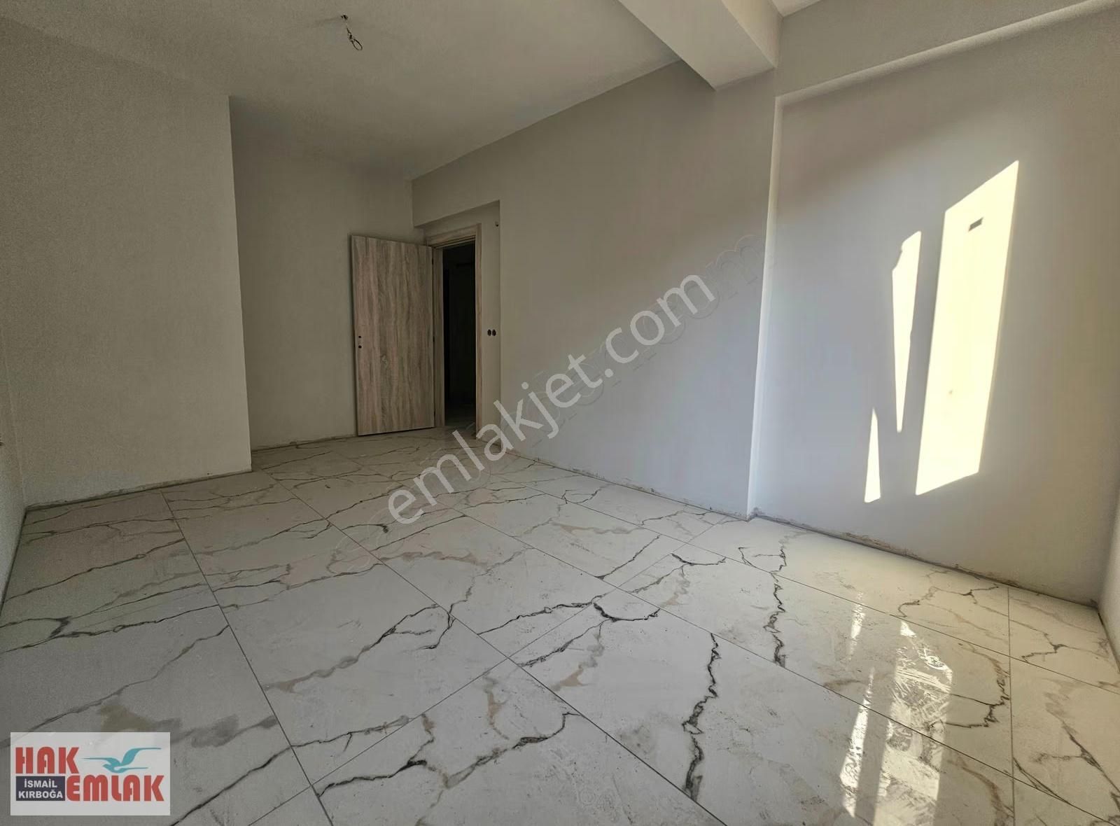 Hak Emlak'tan Koçyazı Mahallesinde Satılık 3+1 Geniş Daire - Görsel 32