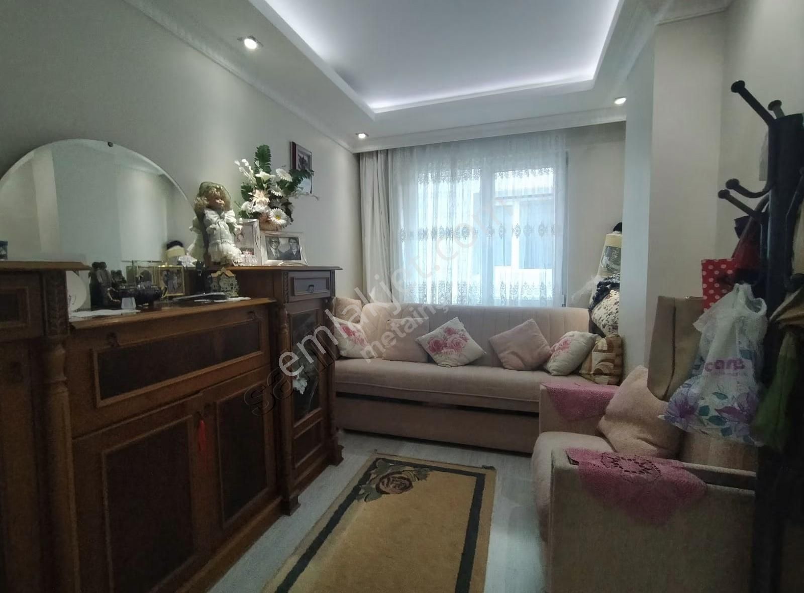 Küçükçekmece Cennette Satılıkasansörlü 90m2.daire.2+1-5.600.00tl - Görsel 10