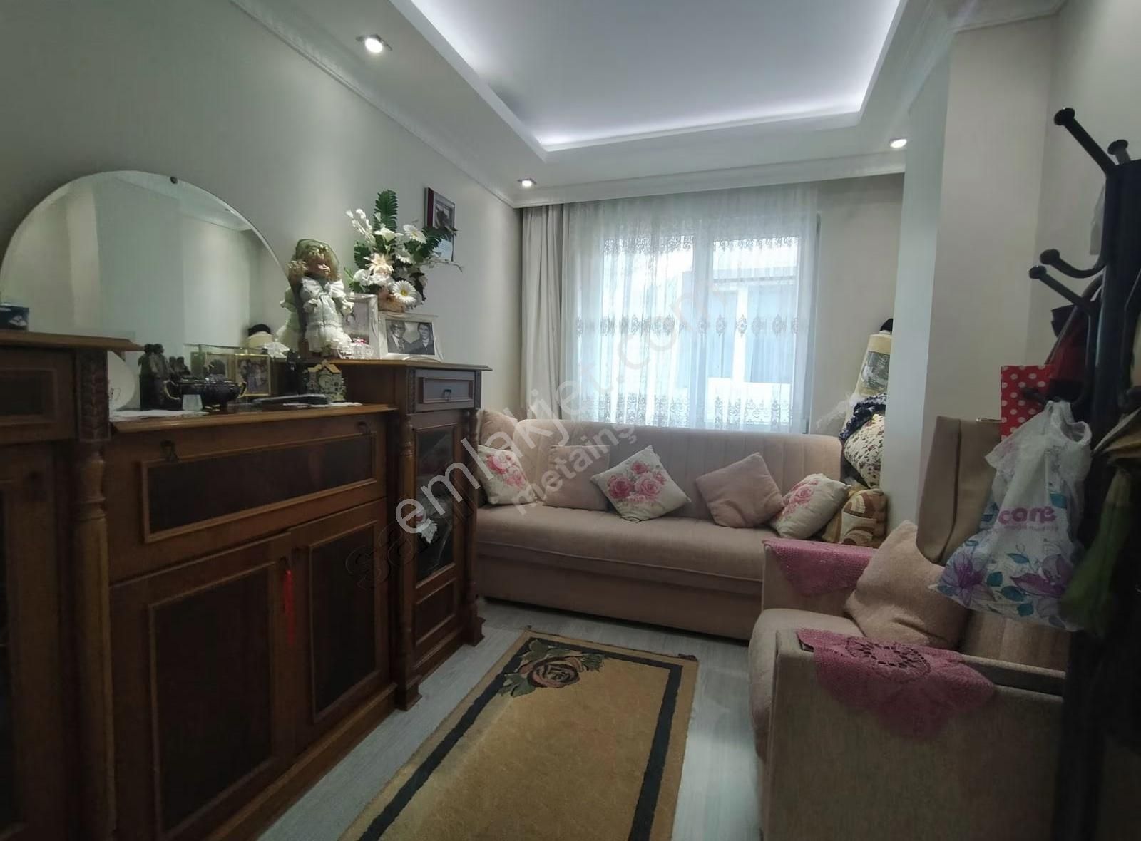 Küçükçekmece Cennette Satılıkasansörlü 90m2.daire.2+1-5.600.00tl - Görsel 6