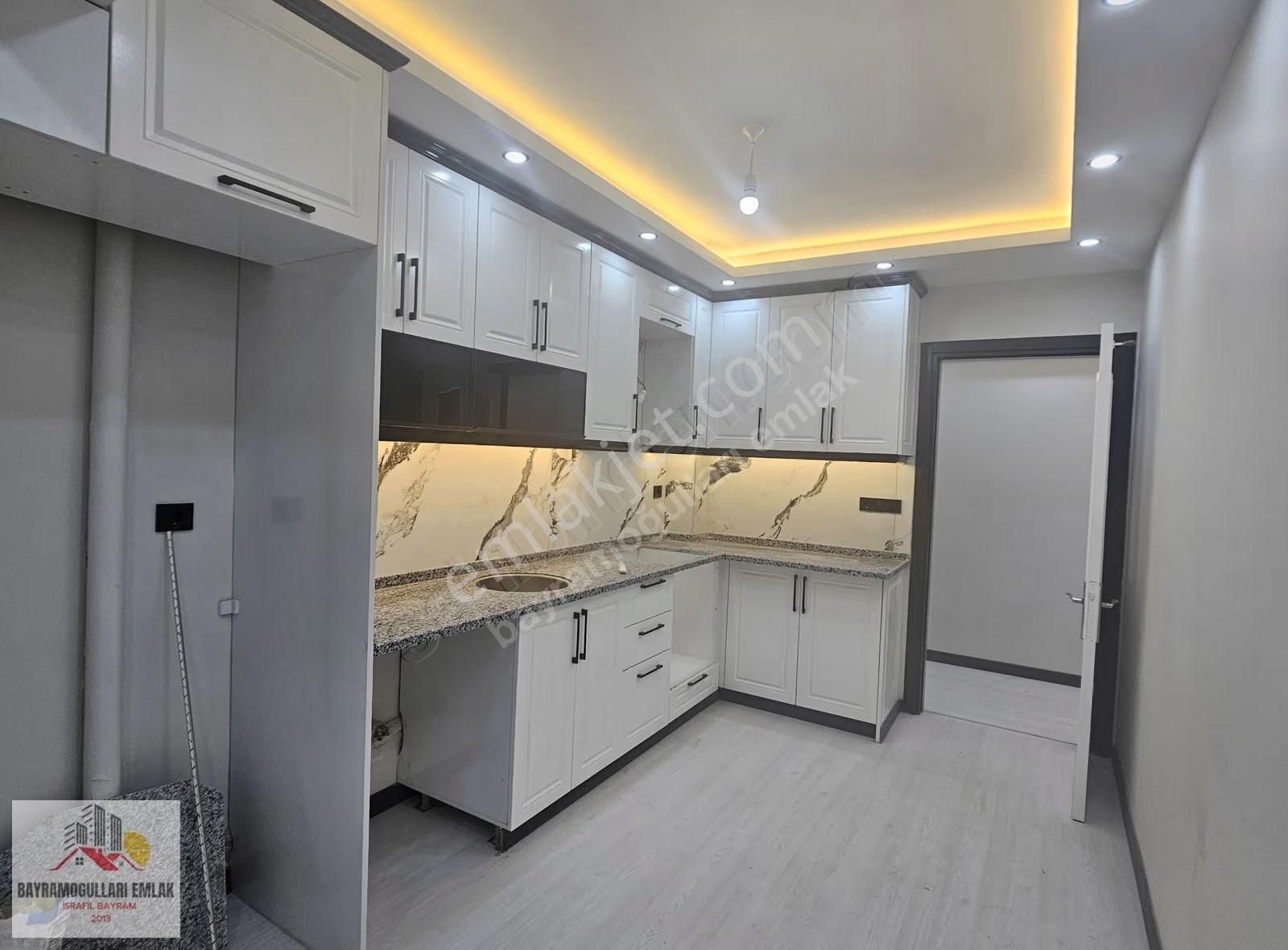 Buca Göksu Mah İzbana Yakın Satılık 2+1 100m2 2 Kat Köşe Daire - Görsel 14