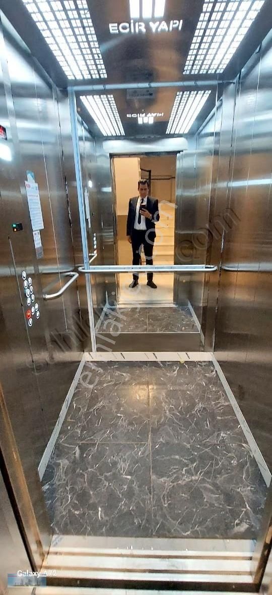 Mehmethan Emlaktan Sıfır Bina Yokuşsuz Cadde Yakın Boşş - Görsel 26