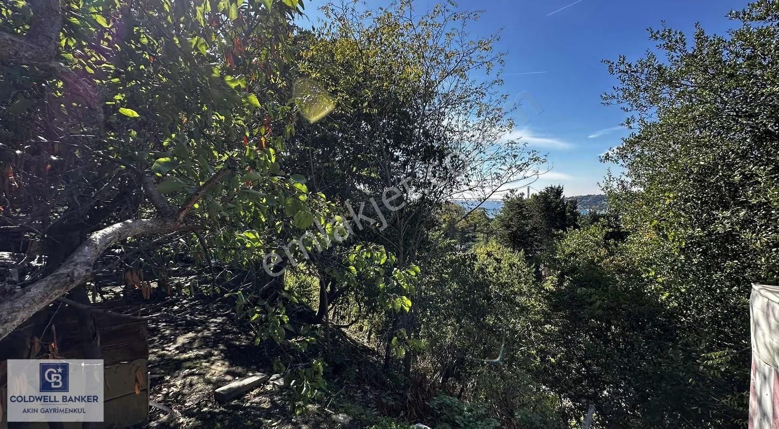 Kuleli'de Boğaz Manzalı Satılık 2 Katlı Bahçeli Müstakil Ev - Görsel 3