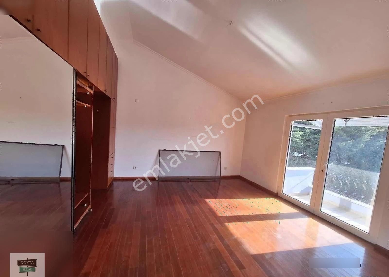 Nokta'dan Zekeriyaköy Merkezde Tam Müstakil Özel Havuzlu Villa - Görsel 25