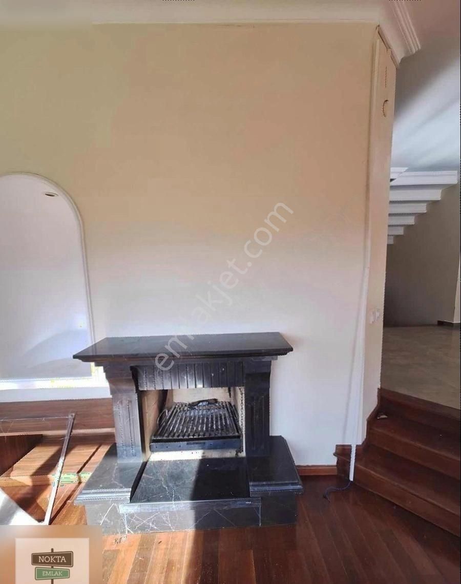 Nokta'dan Zekeriyaköy Merkezde Tam Müstakil Özel Havuzlu Villa - Görsel 17