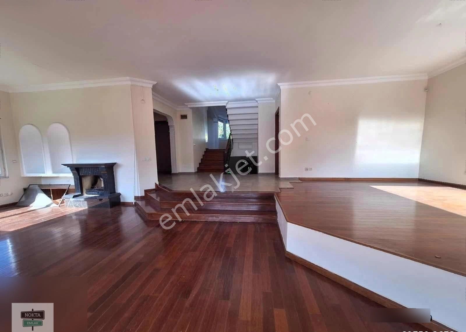 Nokta'dan Zekeriyaköy Merkezde Tam Müstakil Özel Havuzlu Villa - Görsel 7