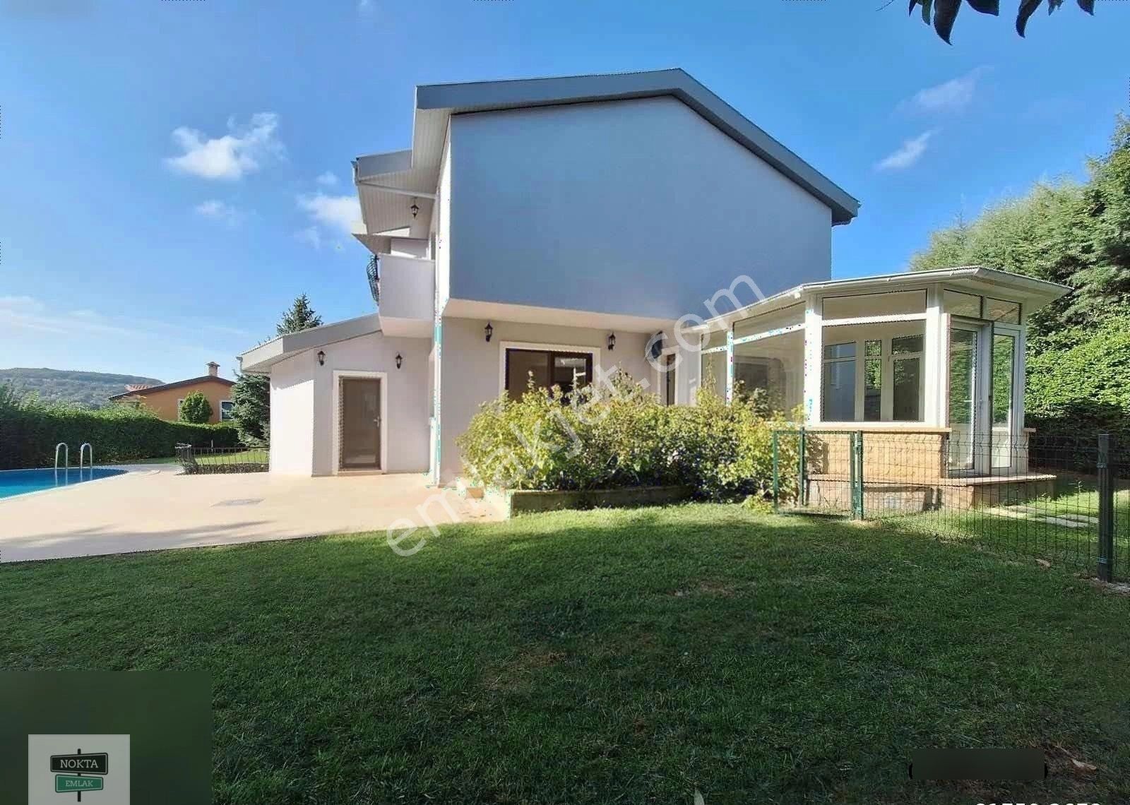 Nokta'dan Zekeriyaköy Merkezde Tam Müstakil Özel Havuzlu Villa - Görsel 15