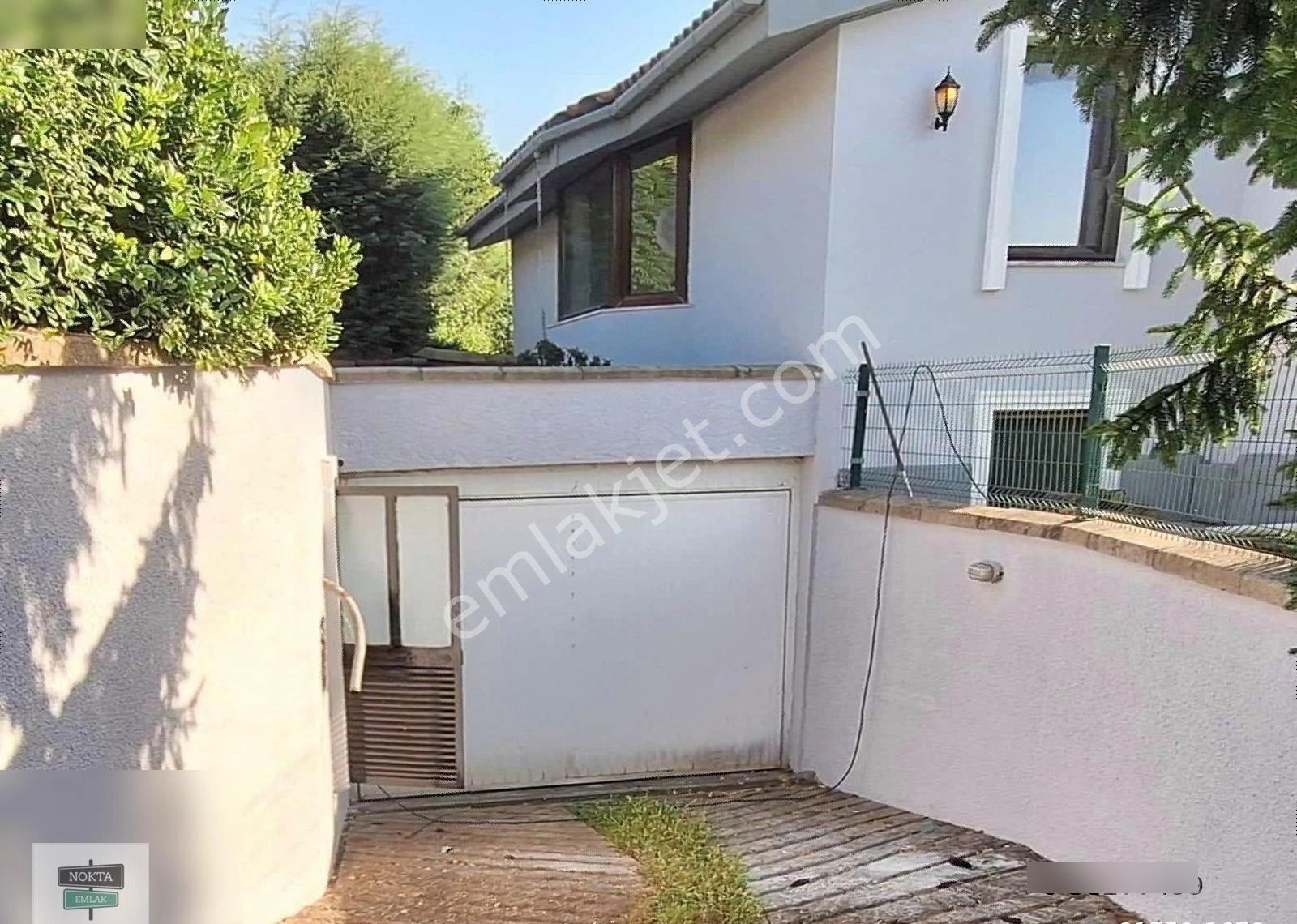 Nokta'dan Zekeriyaköy Merkezde Tam Müstakil Özel Havuzlu Villa - Görsel 23