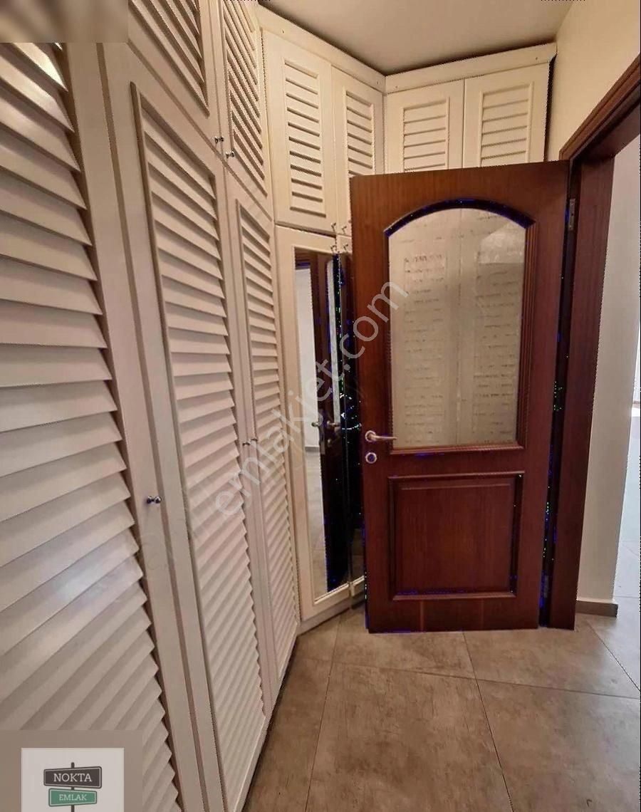 Nokta'dan Zekeriyaköy Merkezde Tam Müstakil Özel Havuzlu Villa - Görsel 28