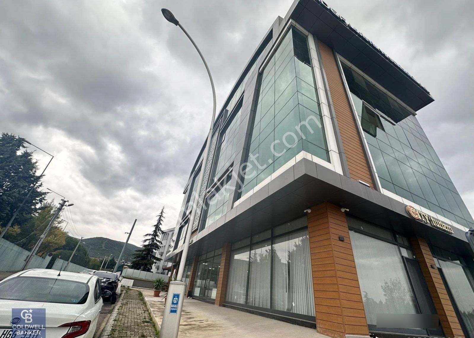 Körfez Yarımca'da 1+1 Masrafsız Uygun Fiyata Kiralık Ofis - Görsel 4