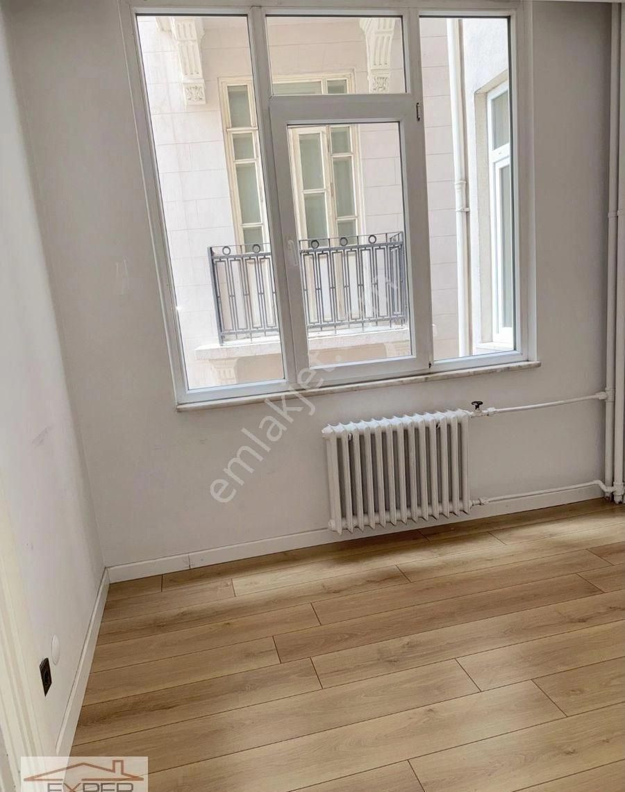 Hüsrev Gerede Caddesi Baş Kısmı Sağ Kolda 180m2 Kupon Kat - Görsel 8