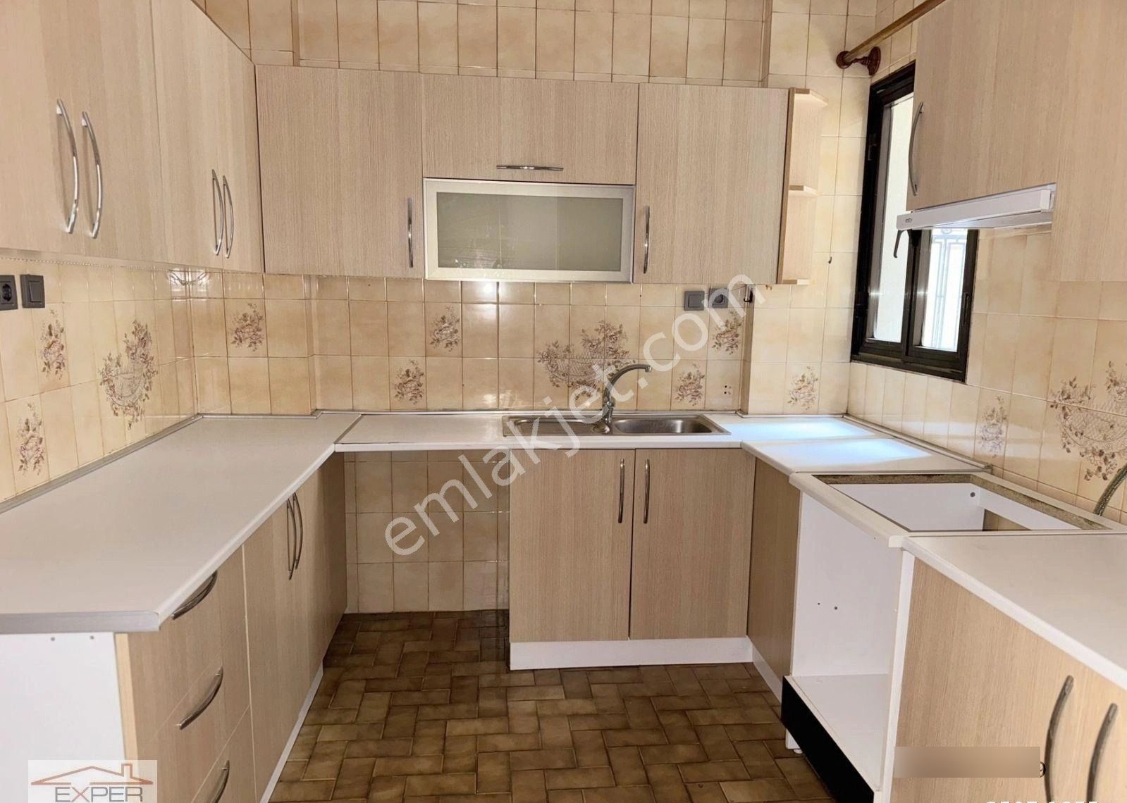 Hüsrev Gerede Caddesi Baş Kısmı Sağ Kolda 180m2 Kupon Kat - Görsel 22