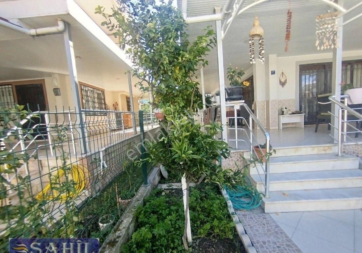 Denize Çok Yakın, Sıfır Tadilatlı 4+1 — Bahçeli, Site İçinde, Her Odada Balkon!! Dikkat!!! - Görsel 4