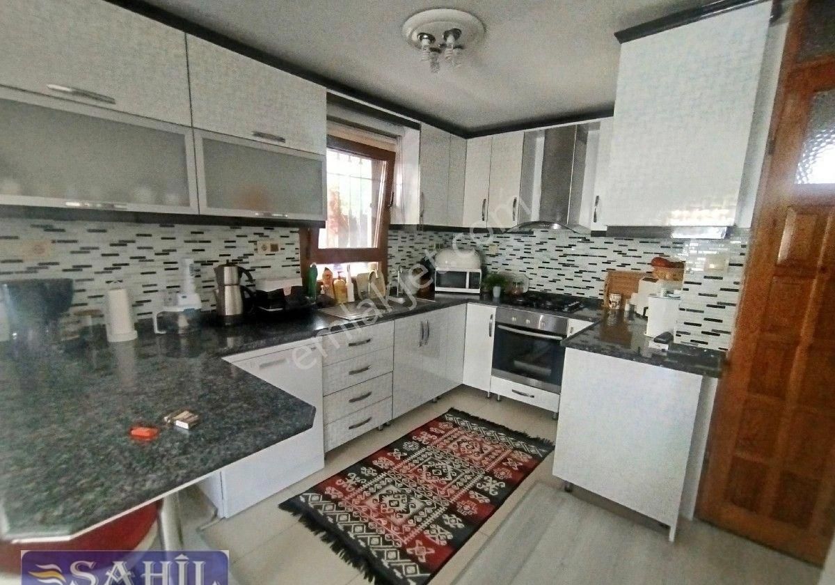 Denize Çok Yakın, Sıfır Tadilatlı 4+1 — Bahçeli, Site İçinde, Her Odada Balkon!! Dikkat!!! - Görsel 26