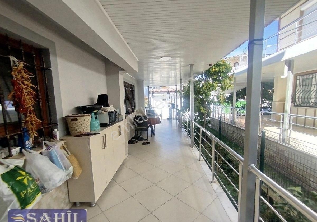 Denize Çok Yakın, Sıfır Tadilatlı 4+1 — Bahçeli, Site İçinde, Her Odada Balkon!! Dikkat!!! - Görsel 9