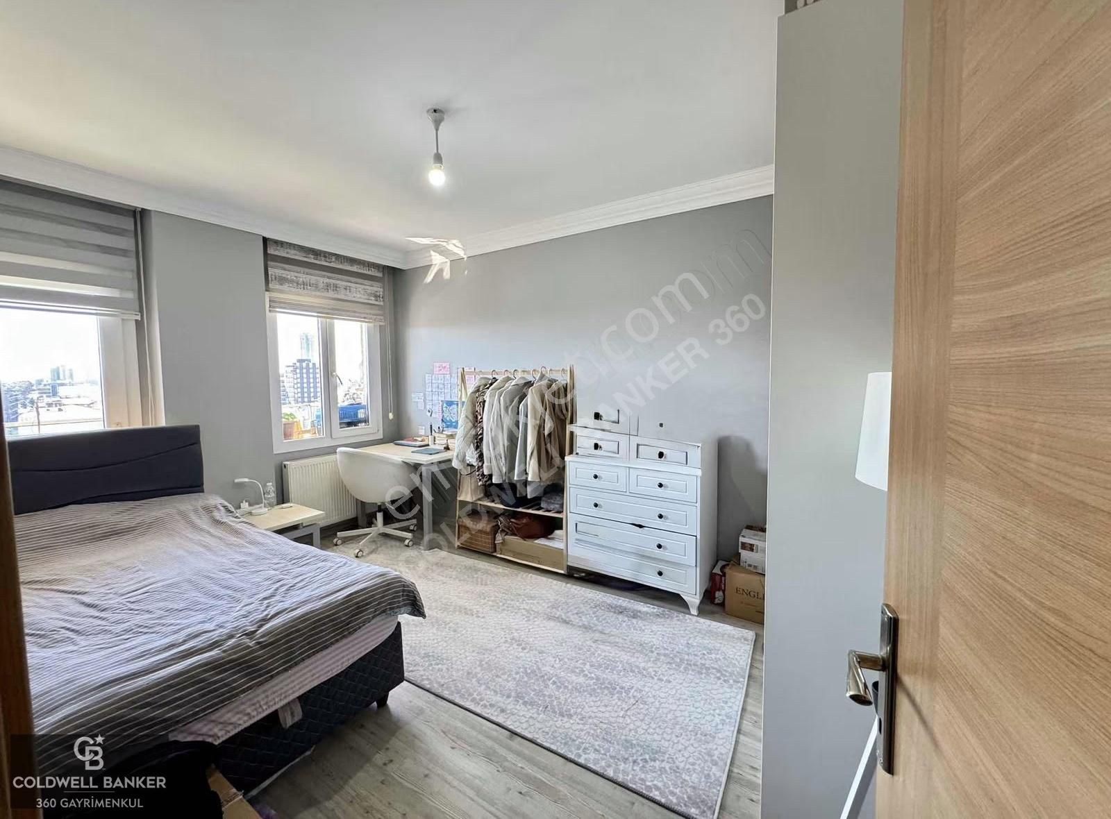 Bornova Çamdibinde Geniş Ve Konforlu Satılık 3+1 Daire - Görsel 19