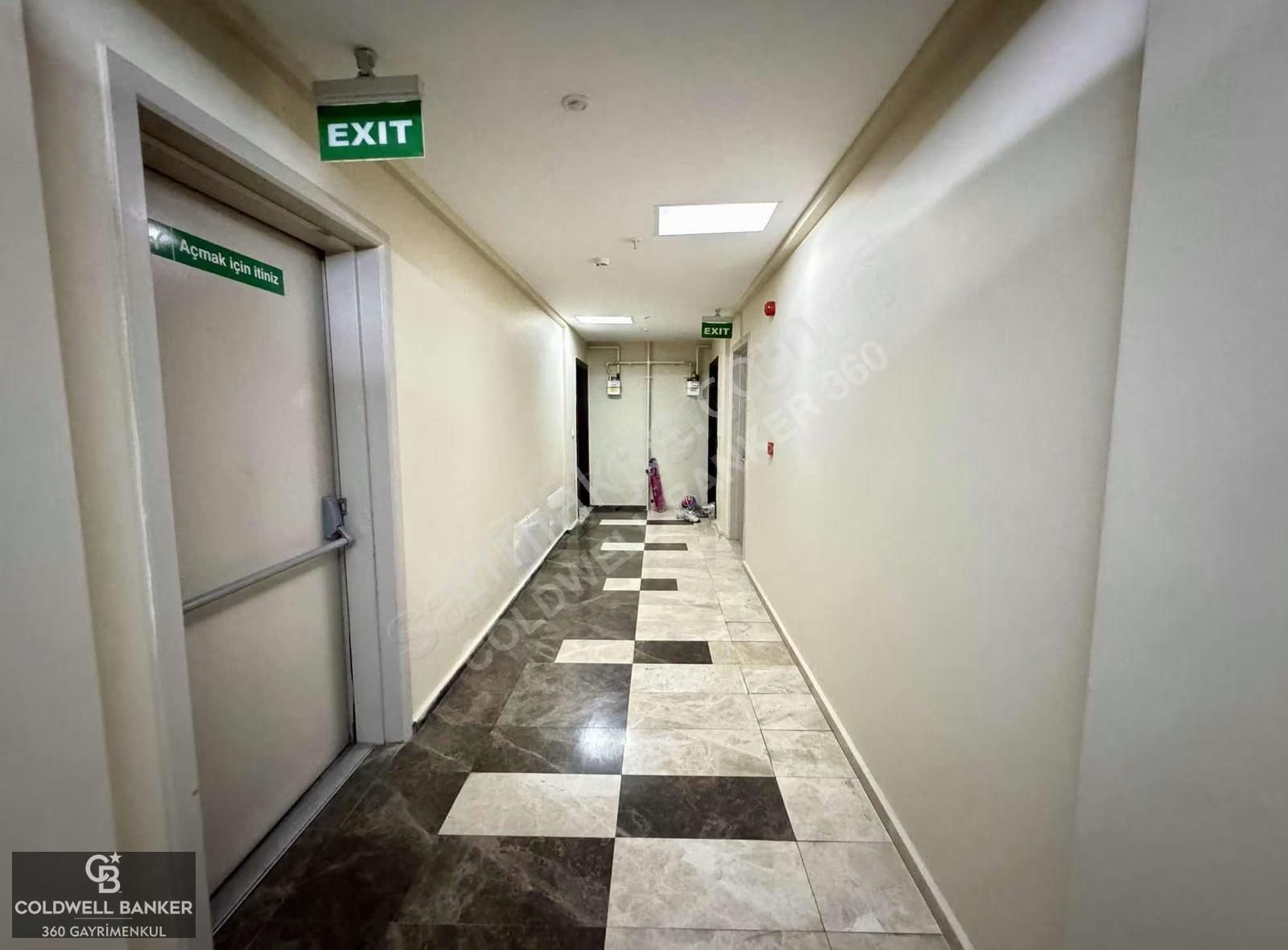 Bornova Çamdibinde Geniş Ve Konforlu Satılık 3+1 Daire - Görsel 33