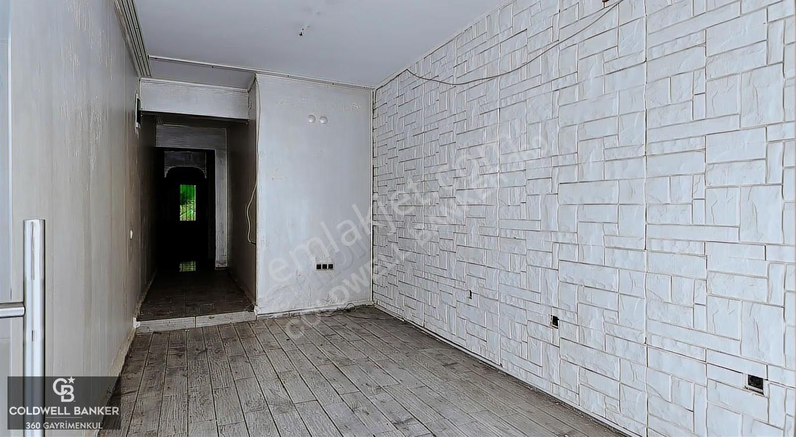 Göztepe, Mithatpaşa Cad., Merkezi Lokasyon, Satılık Dükkan - Görsel 2