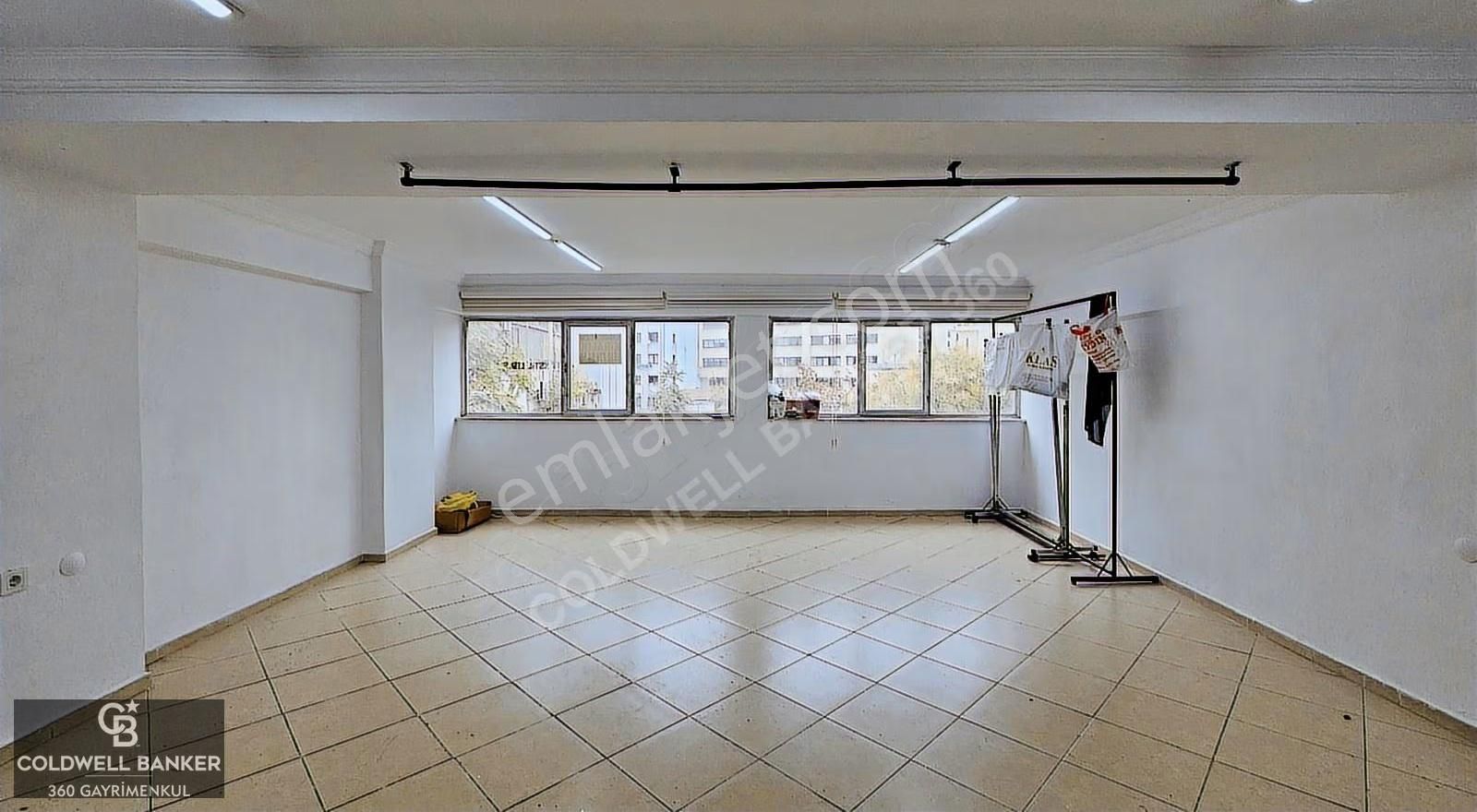 İzmir/konak/kerimhan İş Merkezinde 70 M2 Kiralık Atölye - Görsel 9