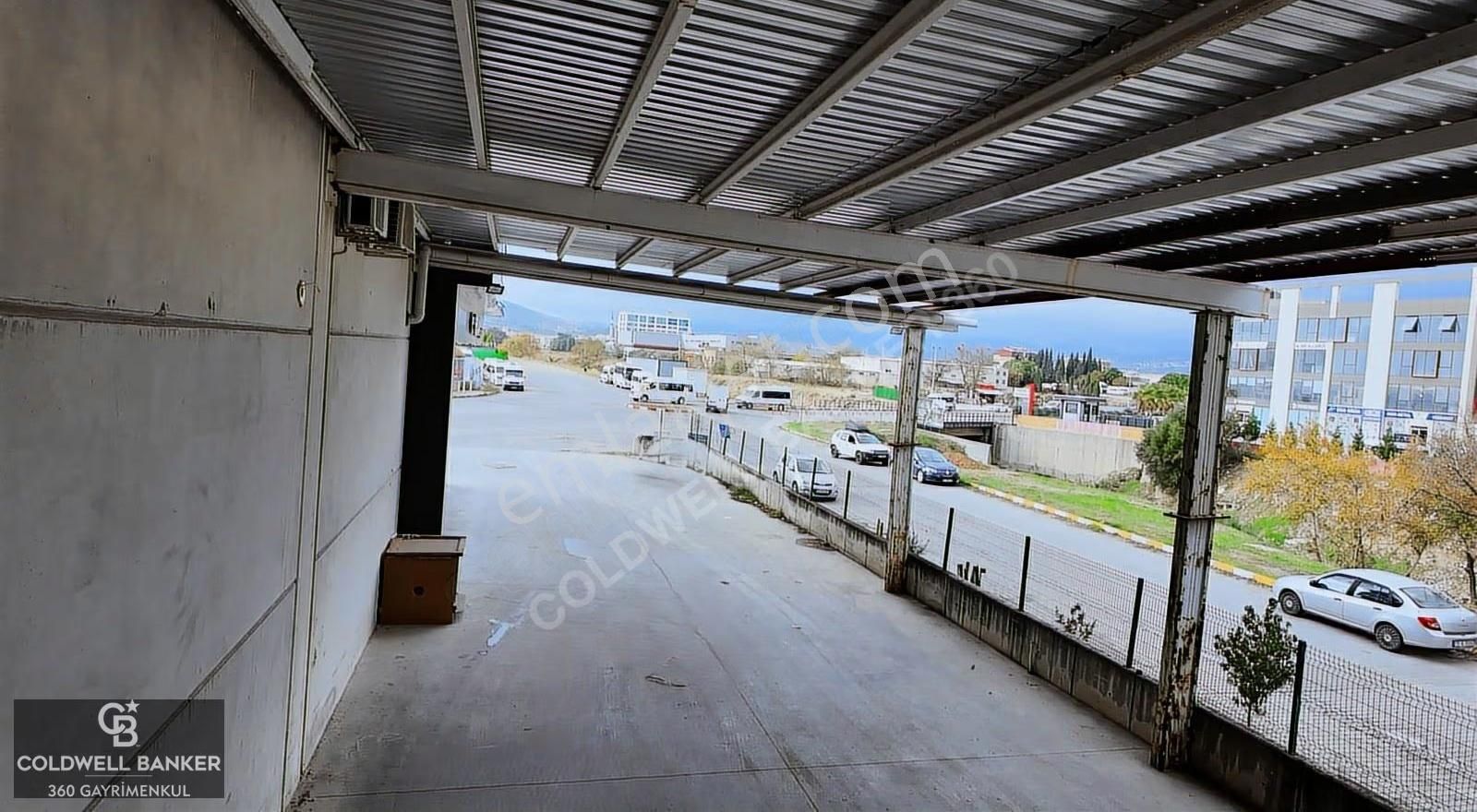 Kemalpaşa Osb Merkezde 370m² Hazır Ofisli Kiralık 1500m² Depo - Görsel 16