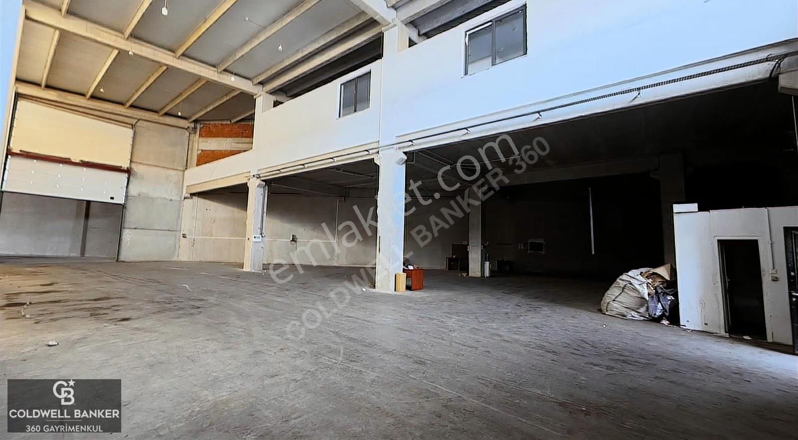 Kemalpaşa Osb Merkezde 370m² Hazır Ofisli Kiralık 1500m² Depo - Görsel 26