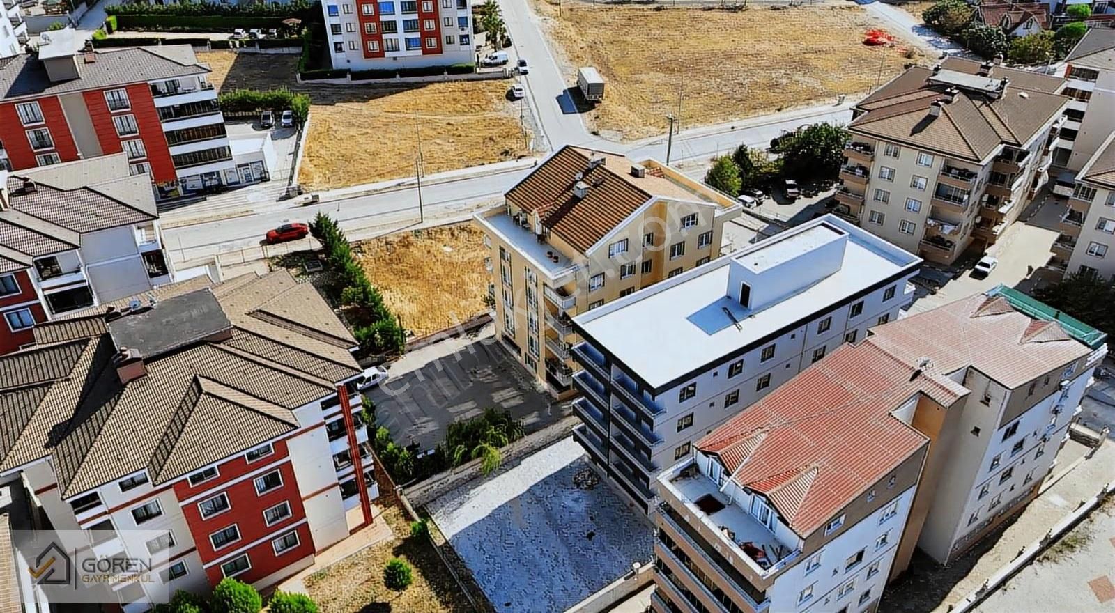 Sıfır Cadde Üstü Ara Kat 2+1 Daire Gören Gayrimenkul'den - Görsel 16