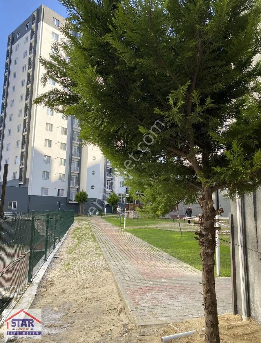 Metrobüse Yürüme 12 Dk Aile Sitesi İçerisinde 165m2 3+1 - Görsel 21