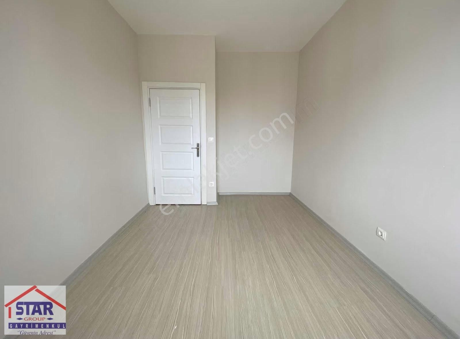 Metrobüse Yürüme 12 Dk Aile Sitesi İçerisinde 165m2 3+1 - Görsel 13