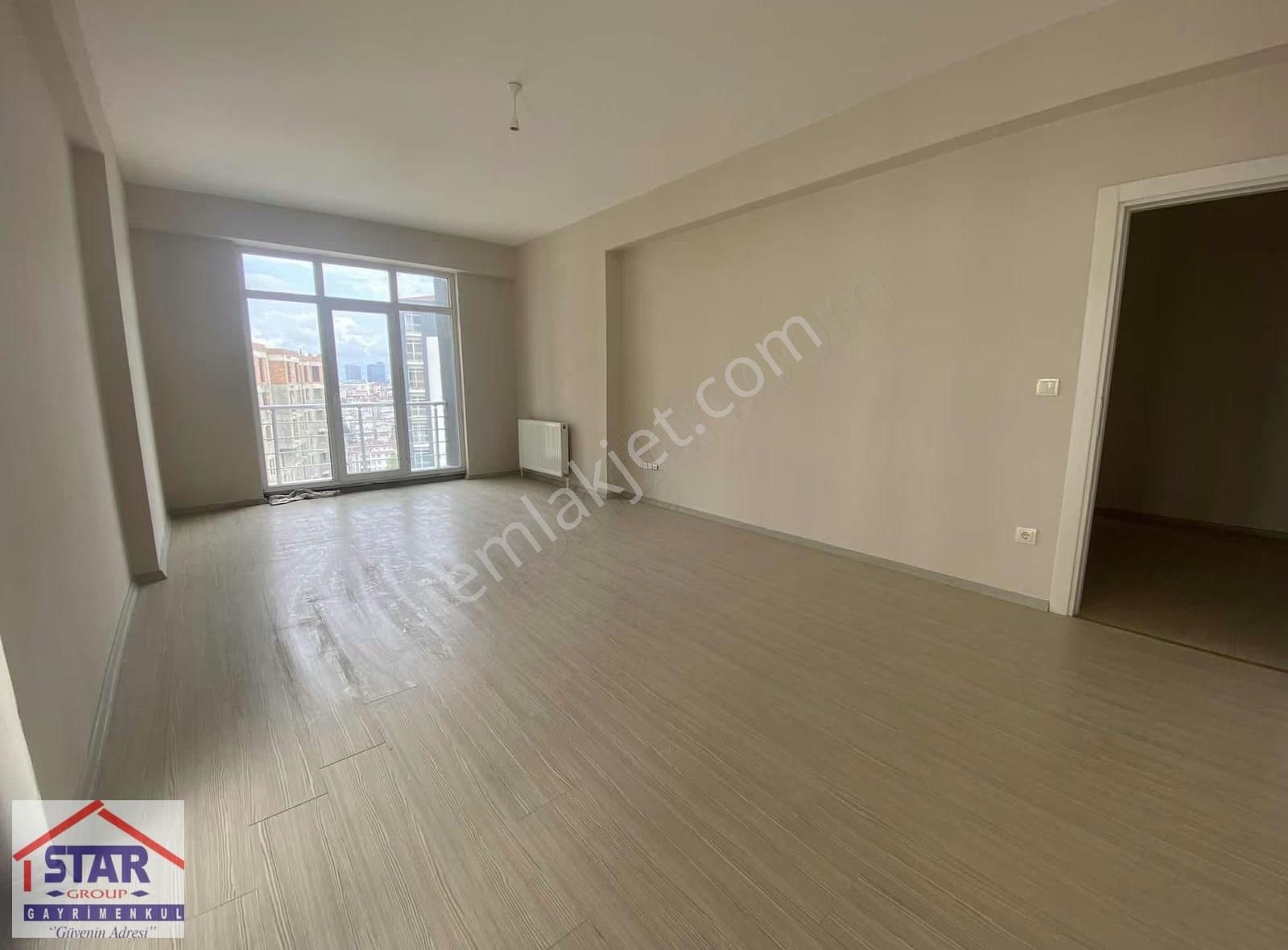 Metrobüse Yürüme 12 Dk Aile Sitesi İçerisinde 165m2 3+1 - Görsel 6