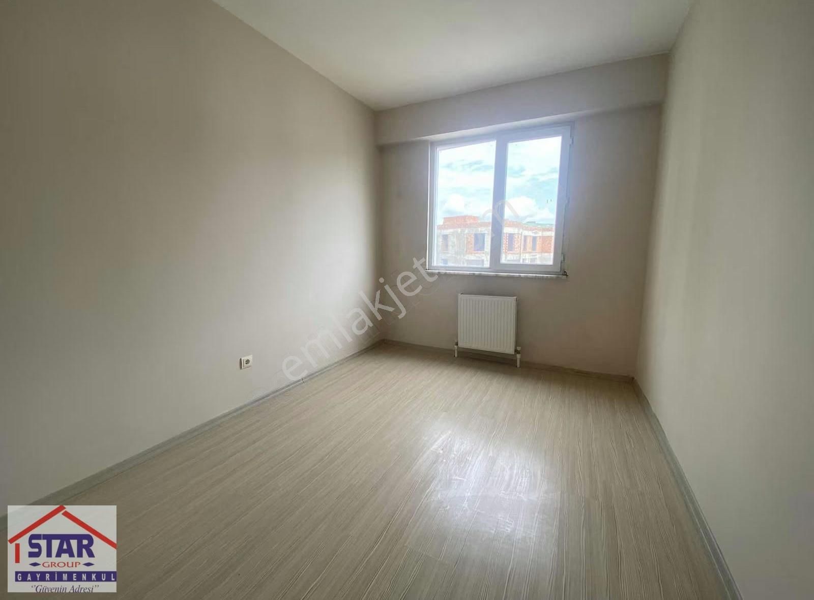 Metrobüse Yürüme 12 Dk Aile Sitesi İçerisinde 165m2 3+1 - Görsel 8