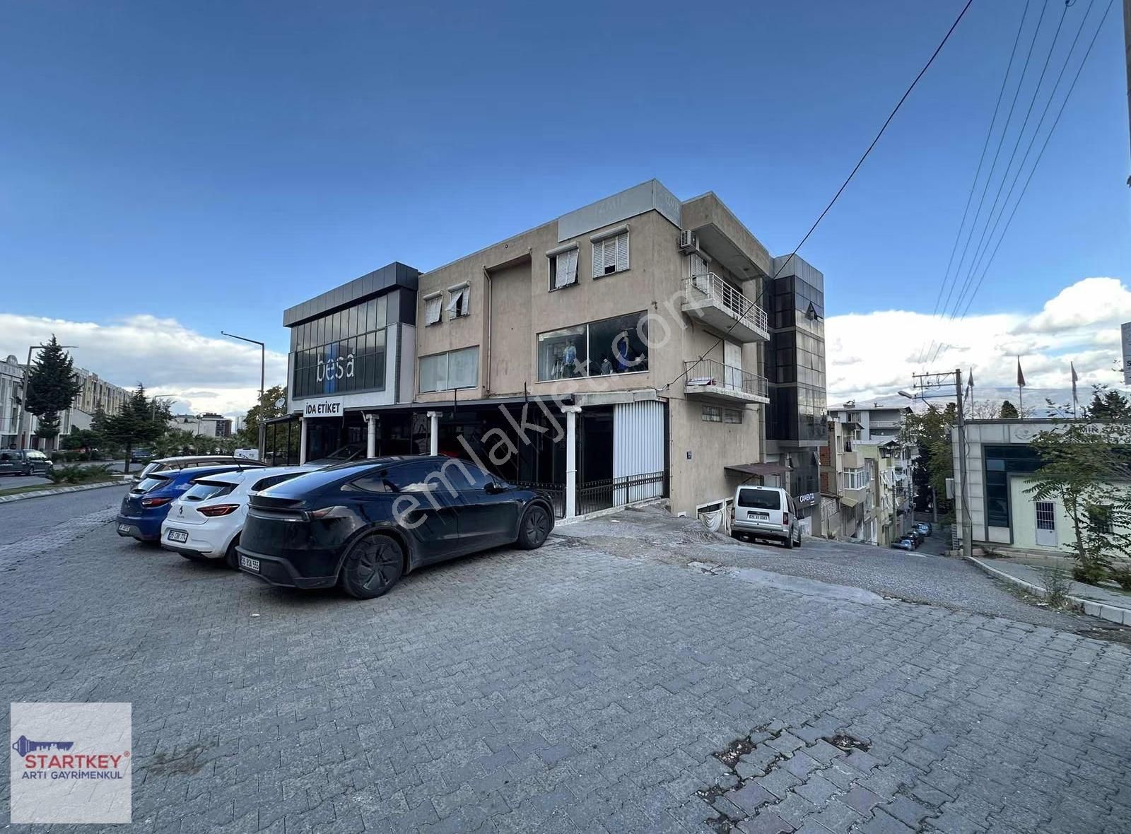 İzmir Mtk Da Köşe Konumda Bahçe Kullanımlı 50 M2 Kiralık Dükkan - Görsel 15