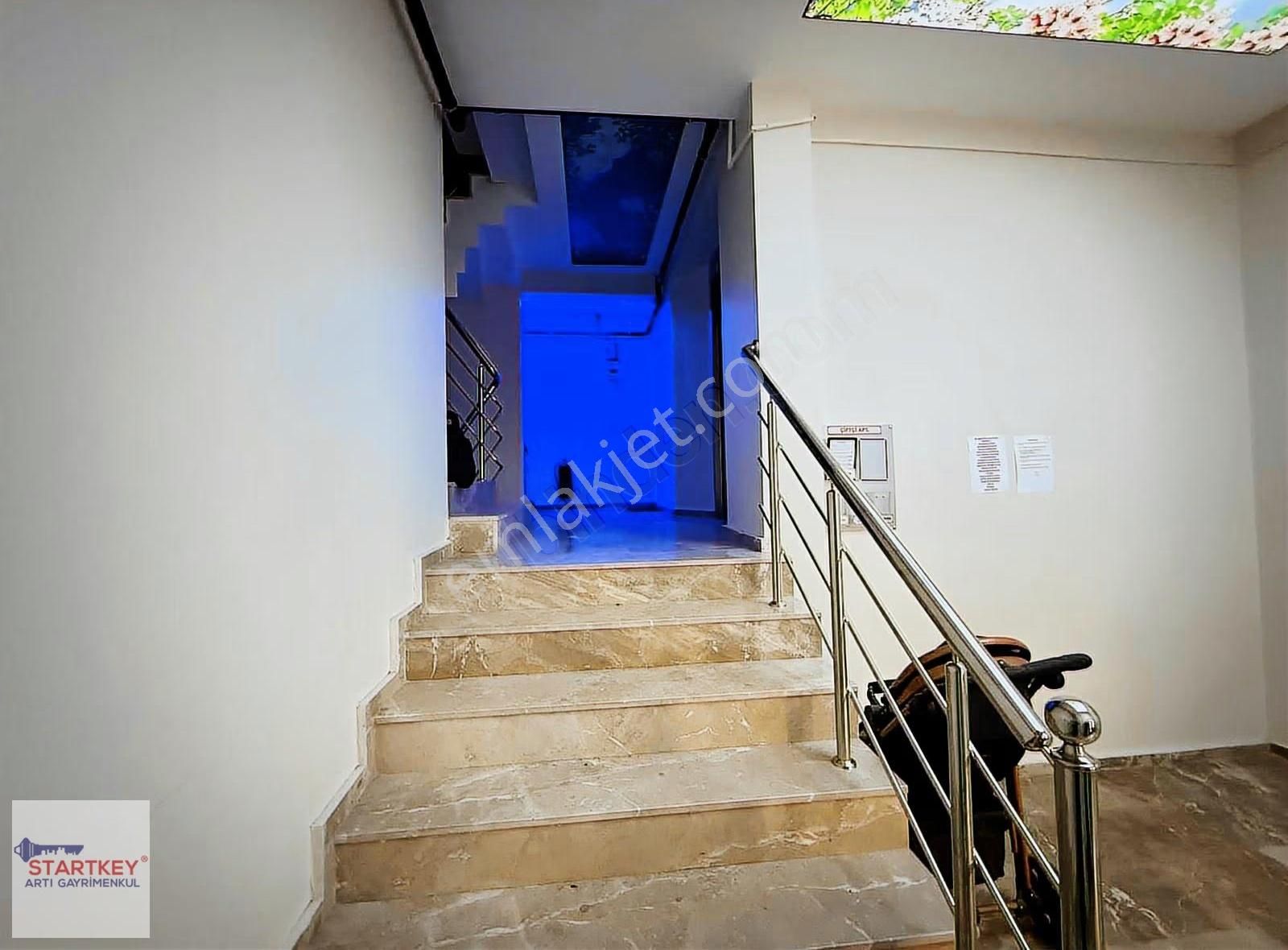 Çiğli Katip Çelebi Üniversite Yakını Merkezi 1+1 Satılık Daire - Görsel 9