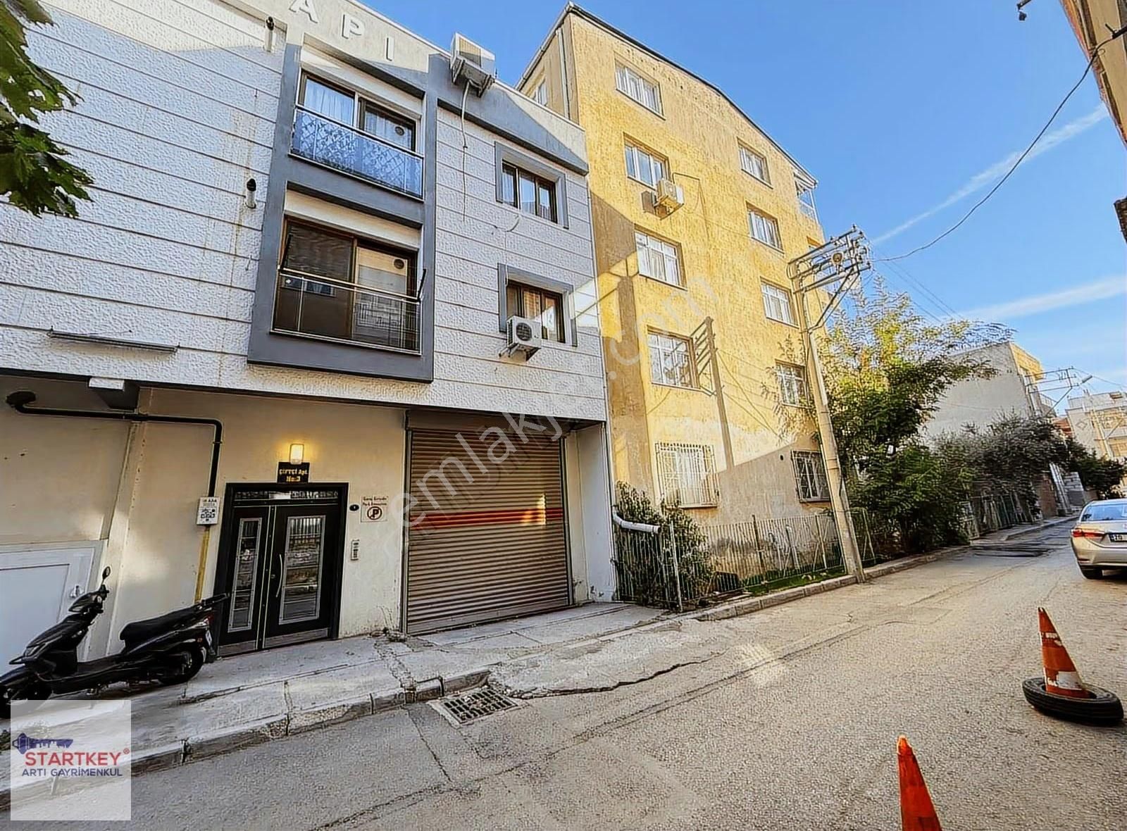 Çiğli Katip Çelebi Üniversite Yakını Merkezi 1+1 Satılık Daire - Görsel 30