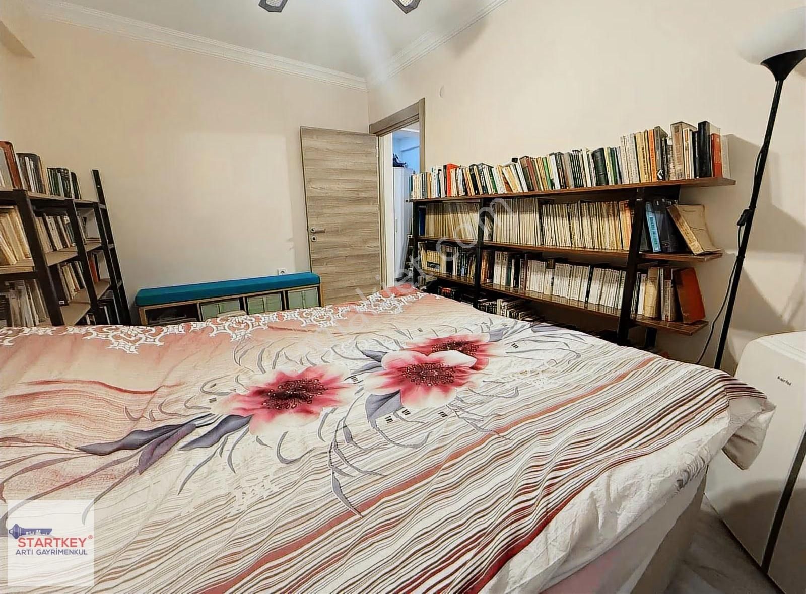 Çiğli Katip Çelebi Üniversite Yakını Merkezi 1+1 Satılık Daire - Görsel 29