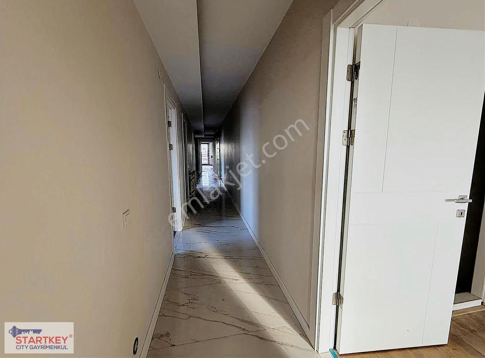 Karşıyaka Girne Bulvarında Satılık 4+1 Daire - Görsel 13