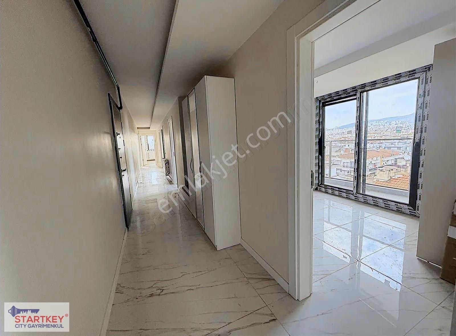 Karşıyaka Girne Bulvarında Satılık 4+1 Daire - Görsel 28