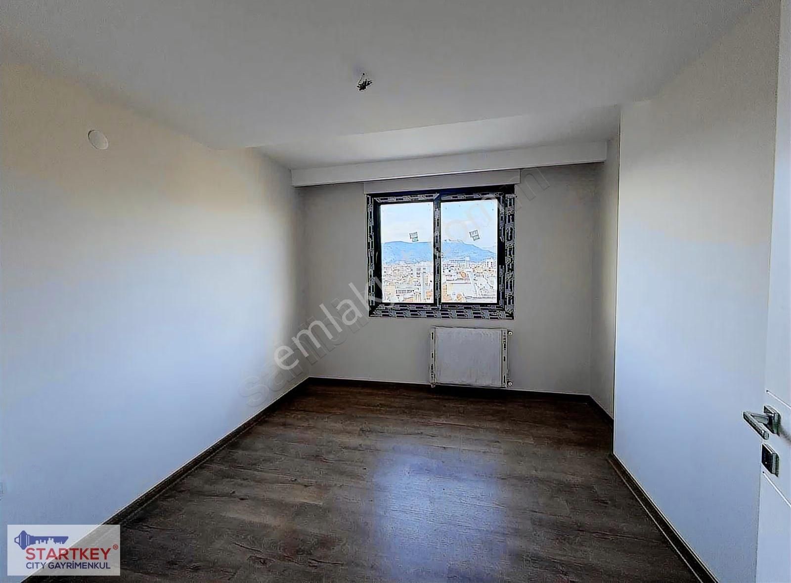 Karşıyaka Girne Bulvarında Satılık 4+1 Daire - Görsel 12