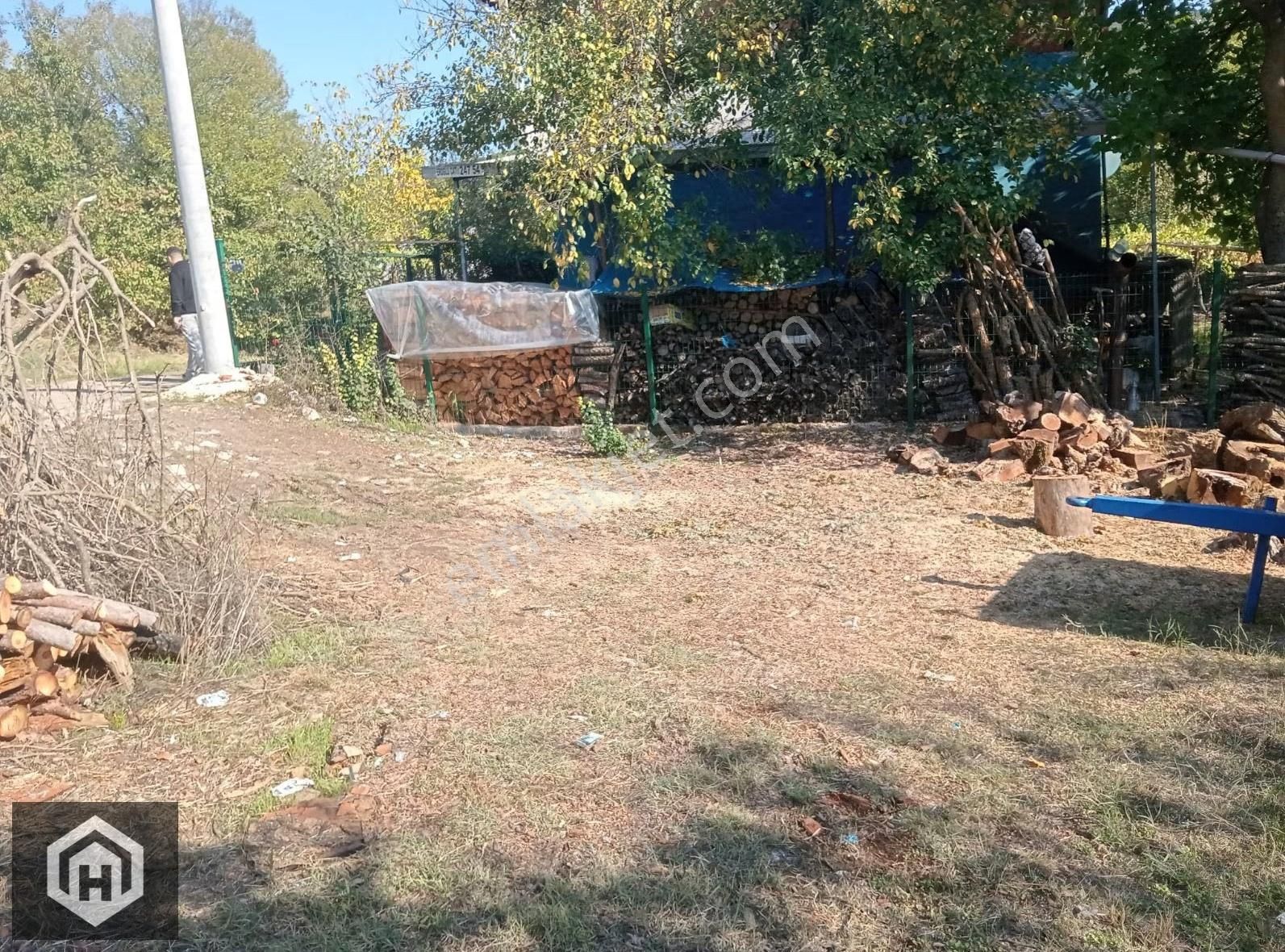 Orhaneli Nalınlar Mh Satılık Köy İçi 152mt2 Bahçe - Görsel 2