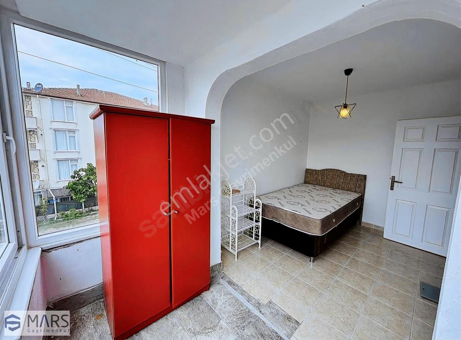 Sahile Yürüme Mesafesinde, Site İçerisinde, Tripleks Villa - Görsel 27