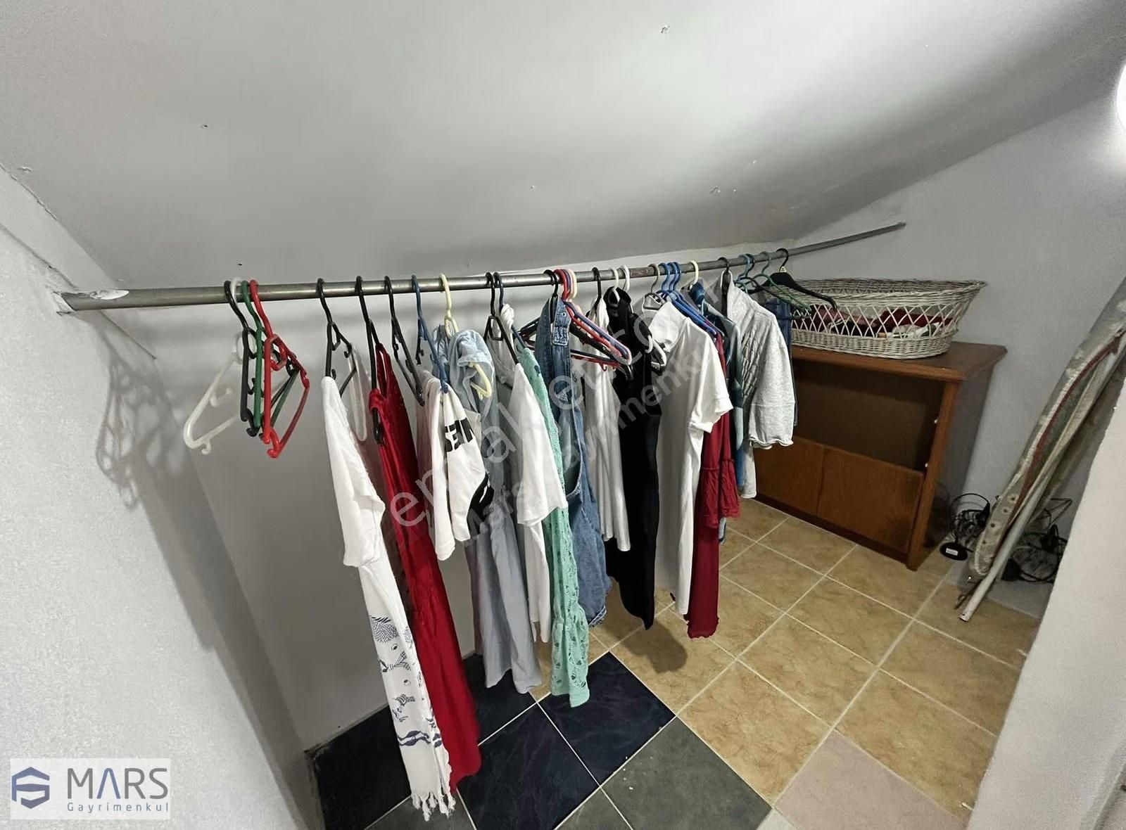 Sahile Yürüme Mesafesinde, Site İçerisinde, Tripleks Villa - Görsel 20