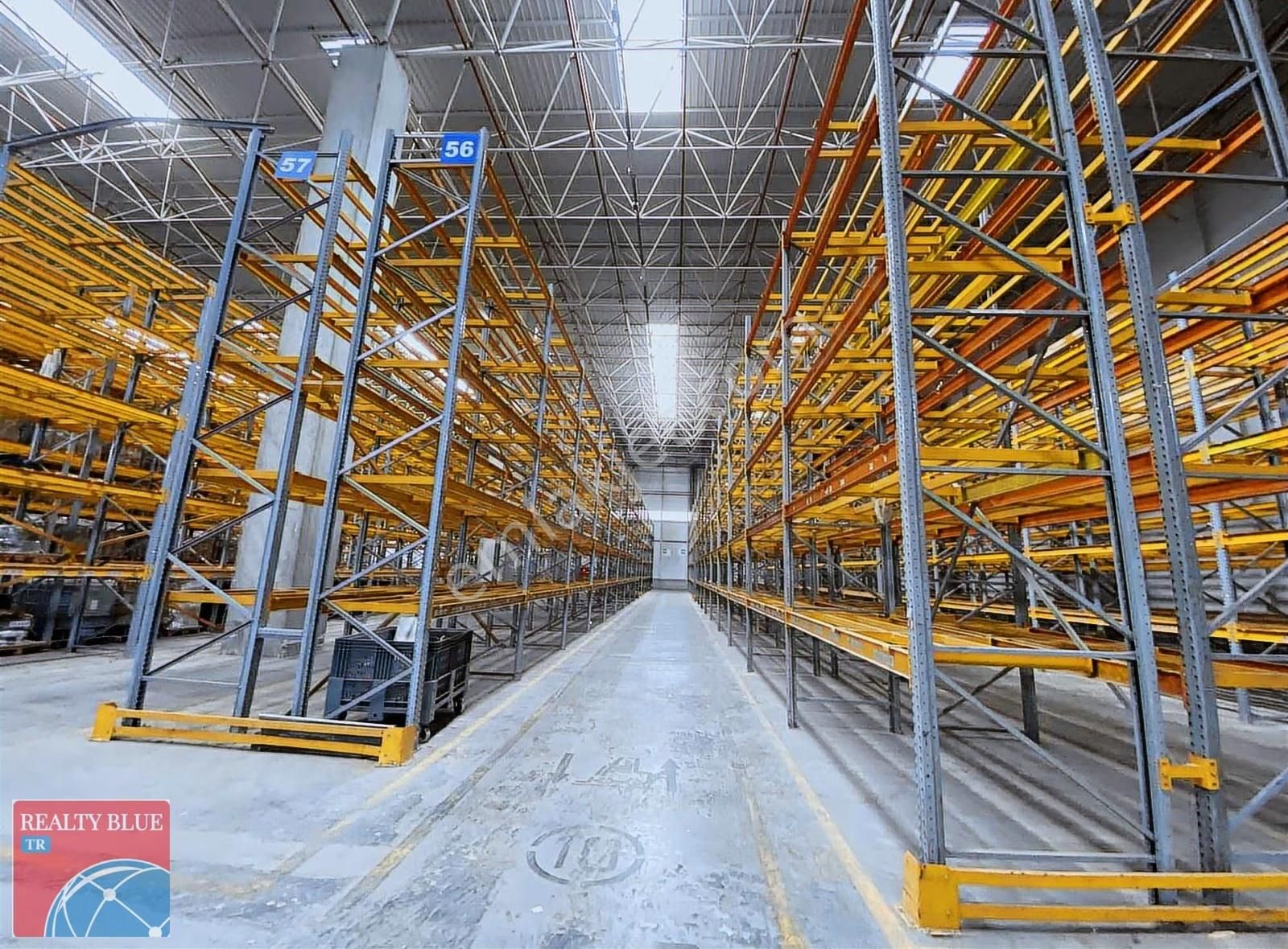 Gül Demirelden Tuzlada 3.800 M² Raflı Ve Hazır Depo - Görsel 3