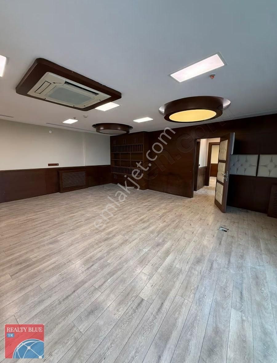 Sultanbeyli Çarşıda Bankaların Ütünde Ofis Büro Katı - Görsel 4