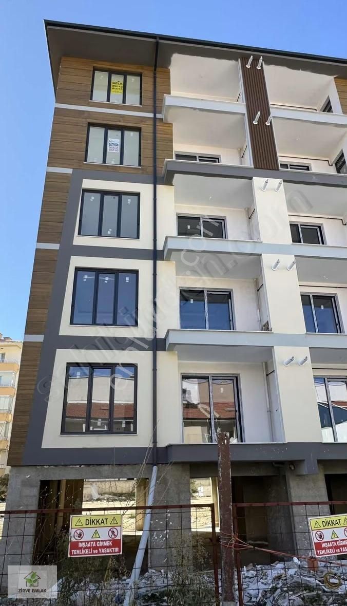 Zirve Emlak Satıyorr Gazi Mh 2+1 4.kat Ultra Lüx Kilerli Daire - Görsel 17